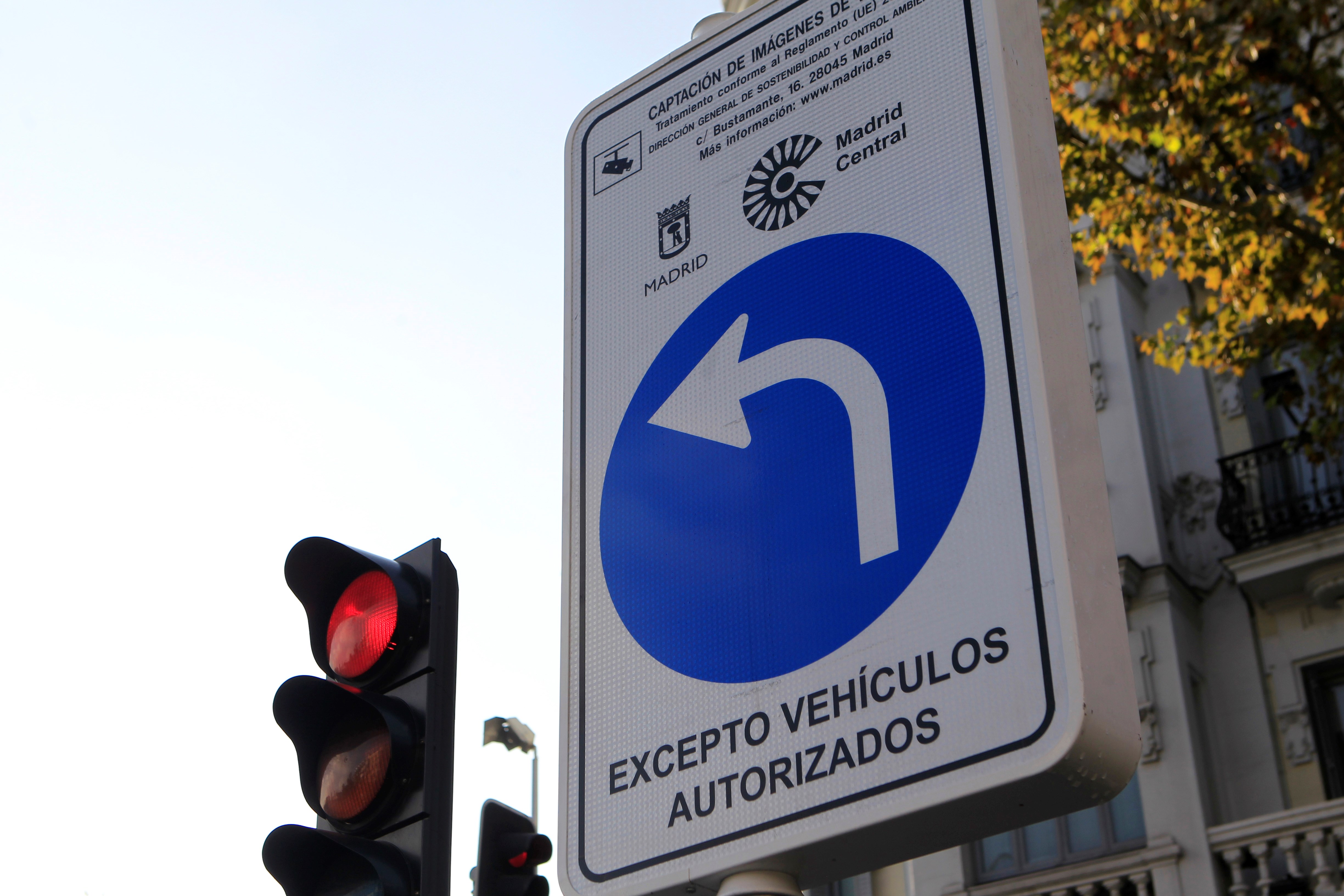 Madrid suspende su plan para reducir la contaminación del aire