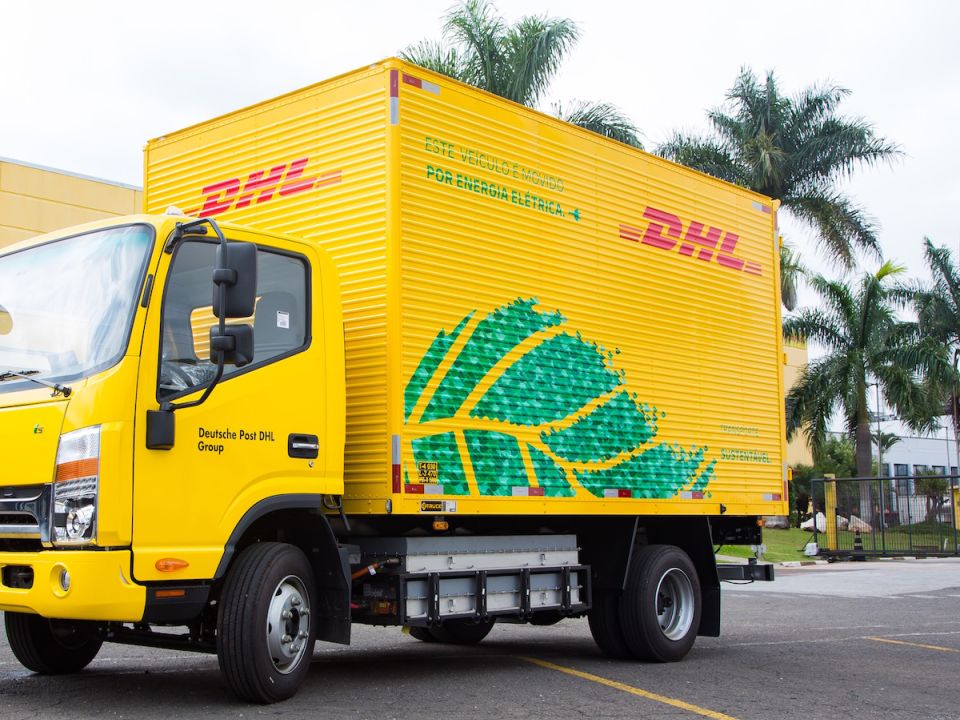 DHL